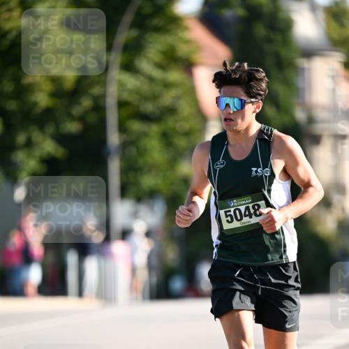 01.09.2024 - BARMER Alsterlauf Dr. Thomas Lammeyer http://msf.ph/oto/6887086 01.09.2024 09:18:20 Laufen 35, 5048 meine-sportfotos.de
