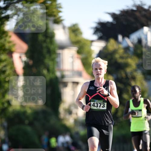 01.09.2024 - BARMER Alsterlauf Dr. Thomas Lammeyer http://msf.ph/oto/6887097 01.09.2024 09:18:23 Laufen 5, 4373 meine-sportfotos.de