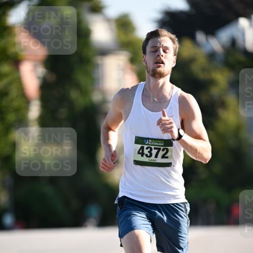01.09.2024 - BARMER Alsterlauf Dr. Thomas Lammeyer http://msf.ph/oto/6887165 01.09.2024 09:18:41 Laufen 35, 4372 meine-sportfotos.de