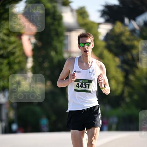 01.09.2024 - BARMER Alsterlauf Dr. Thomas Lammeyer http://msf.ph/oto/6887182 01.09.2024 09:18:48 Laufen 135, 4431 meine-sportfotos.de