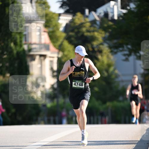 01.09.2024 - BARMER Alsterlauf Dr. Thomas Lammeyer http://msf.ph/oto/6887196 01.09.2024 09:18:56 Laufen 4748 meine-sportfotos.de
