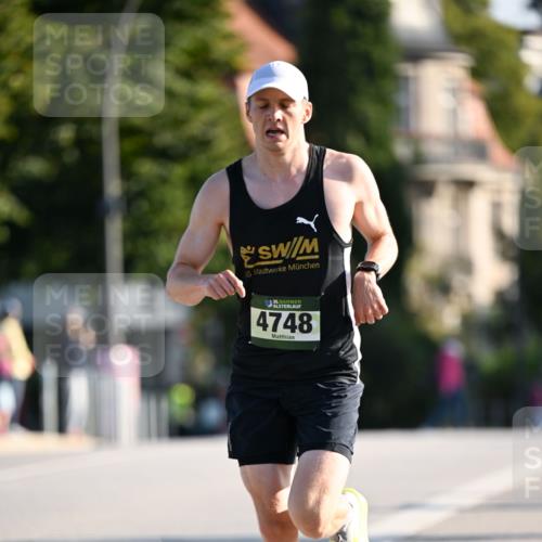 01.09.2024 - BARMER Alsterlauf Dr. Thomas Lammeyer http://msf.ph/oto/6887210 01.09.2024 09:18:58 Laufen 35, 4748 meine-sportfotos.de