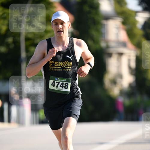 01.09.2024 - BARMER Alsterlauf Dr. Thomas Lammeyer http://msf.ph/oto/6887211 01.09.2024 09:18:58 Laufen 35, 4748 meine-sportfotos.de