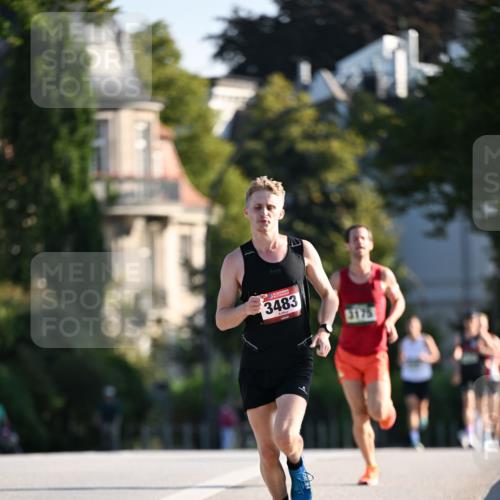 01.09.2024 - BARMER Alsterlauf Dr. Thomas Lammeyer http://msf.ph/oto/6887214 01.09.2024 09:19:01 Laufen 6, 3483, 3175 meine-sportfotos.de