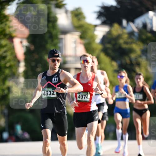 01.09.2024 - BARMER Alsterlauf Dr. Thomas Lammeyer http://msf.ph/oto/6887245 01.09.2024 09:19:09 Laufen 35, 4532, 4974 meine-sportfotos.de