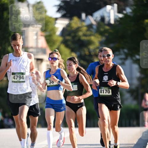 01.09.2024 - BARMER Alsterlauf Dr. Thomas Lammeyer http://msf.ph/oto/6887251 01.09.2024 09:19:10 Laufen 4794, 38, 8170 meine-sportfotos.de