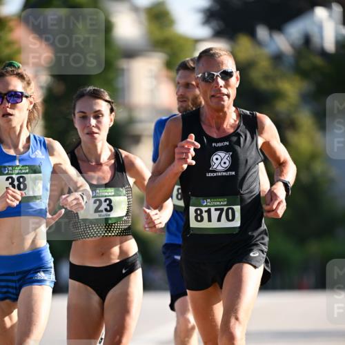 01.09.2024 - BARMER Alsterlauf Dr. Thomas Lammeyer http://msf.ph/oto/6887261 01.09.2024 09:19:12 Laufen 35, 38, 135, 23, 8, 35, 8170 meine-sportfotos.de