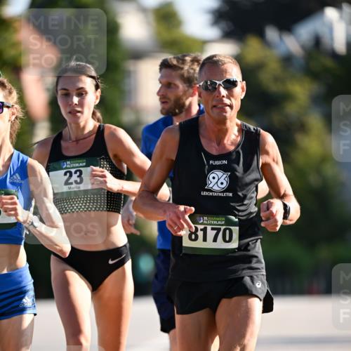 01.09.2024 - BARMER Alsterlauf Dr. Thomas Lammeyer http://msf.ph/oto/6887262 01.09.2024 09:19:12 Laufen 135, 23, 35, 8170 meine-sportfotos.de