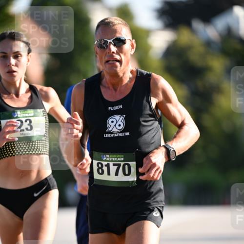 01.09.2024 - BARMER Alsterlauf Dr. Thomas Lammeyer http://msf.ph/oto/6887265 01.09.2024 09:19:12 Laufen 35, 23, 35, 8170 meine-sportfotos.de