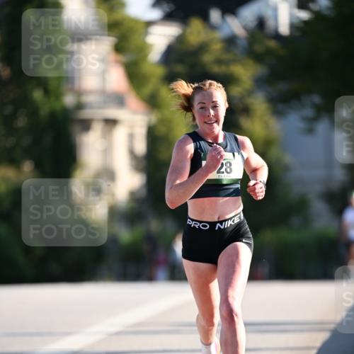 01.09.2024 - BARMER Alsterlauf Dr. Thomas Lammeyer http://msf.ph/oto/6887279 01.09.2024 09:19:20 Laufen 28 meine-sportfotos.de