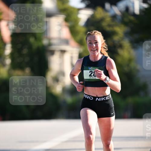01.09.2024 - BARMER Alsterlauf Dr. Thomas Lammeyer http://msf.ph/oto/6887281 01.09.2024 09:19:20 Laufen 35, 28 meine-sportfotos.de