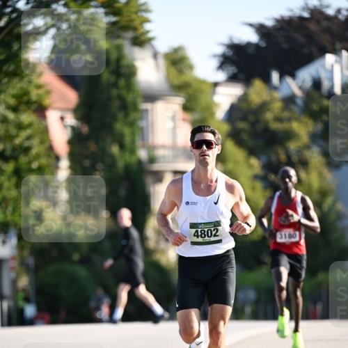 01.09.2024 - BARMER Alsterlauf Dr. Thomas Lammeyer http://msf.ph/oto/6887346 01.09.2024 09:19:40 Laufen 4802, 3180 meine-sportfotos.de