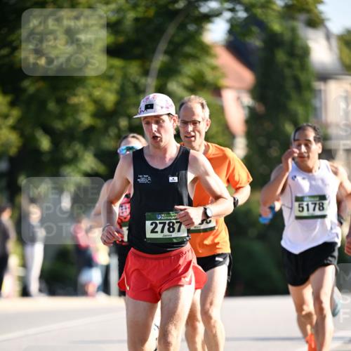 01.09.2024 - BARMER Alsterlauf Dr. Thomas Lammeyer http://msf.ph/oto/6887622 01.09.2024 09:21:01 Laufen 135, 2787, 5178 meine-sportfotos.de
