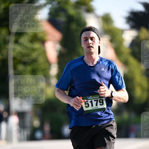 01.09.2024 - BARMER Alsterlauf Dr. Thomas Lammeyer http://msf.ph/oto/6887689 01.09.2024 09:21:18 Laufen 35, 5179 meine-sportfotos.de