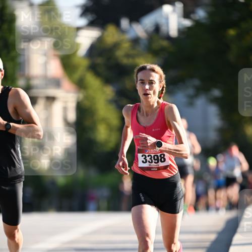 01.09.2024 - BARMER Alsterlauf Dr. Thomas Lammeyer http://msf.ph/oto/6887741 01.09.2024 09:21:31 Laufen 35, 3398 meine-sportfotos.de