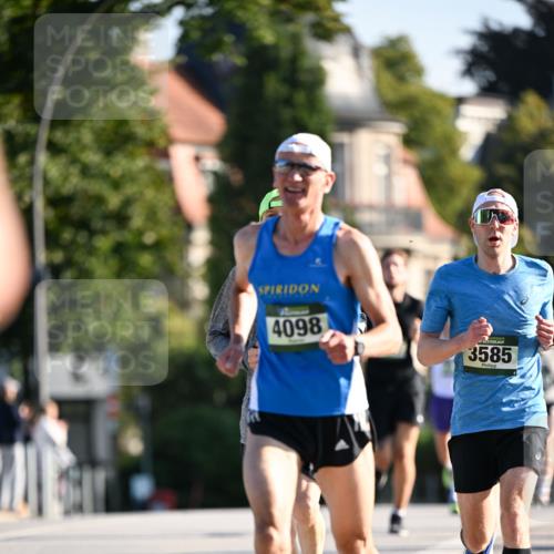 01.09.2024 - BARMER Alsterlauf Dr. Thomas Lammeyer http://msf.ph/oto/6887793 01.09.2024 09:21:43 Laufen 4098, 3585 meine-sportfotos.de