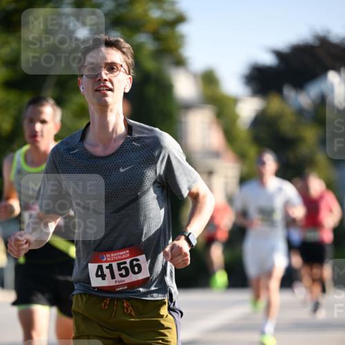 01.09.2024 - BARMER Alsterlauf Dr. Thomas Lammeyer http://msf.ph/oto/6887869 01.09.2024 09:21:58 Laufen 35, 4156 meine-sportfotos.de