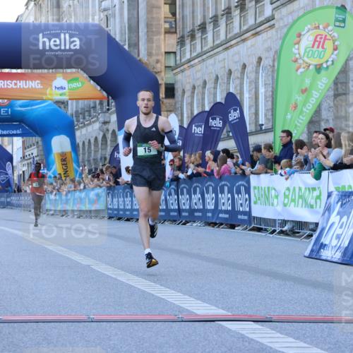 01.09.2024 - BARMER Alsterlauf Strokosch-Dieckow http://msf.ph/oto/6888046 01.09.2024 09:32:32 Ziel 15, 17, 33 meine-sportfotos.de