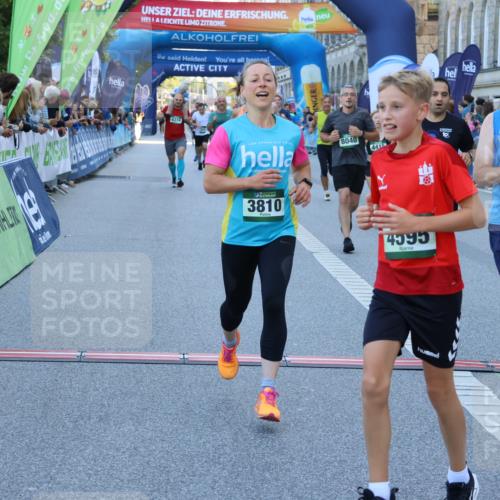 01.09.2024 - BARMER Alsterlauf Strokosch-Dieckow http://msf.ph/oto/6888198 01.09.2024 09:49:12 Ziel 2168, 2470, 2581, 3629, 3810, 3891, 4119, 4337, 4370, 4374, 4415, 4416, 4545, 4595, 4622, 4861, 4935, 5191, 8040, 8169, 8250, 8293, 8306 meine-sportfotos.de