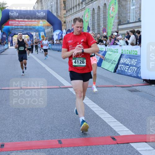 01.09.2024 - BARMER Alsterlauf Strokosch-Dieckow http://msf.ph/oto/6888249 01.09.2024 09:49:43 Ziel 2281, 2466, 3447, 3892, 4126, 4153, 4224, 4259, 4316, 4832, 8031, 8107, 8294, 8316 meine-sportfotos.de