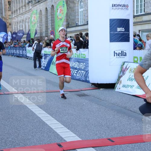 01.09.2024 - BARMER Alsterlauf Strokosch-Dieckow http://msf.ph/oto/6888280 01.09.2024 09:49:53 Ziel 2216, 2466, 2564, 2814, 2904, 4153, 4233, 4316, 4355, 4757, 4761, 4832, 5189, 8031 meine-sportfotos.de
