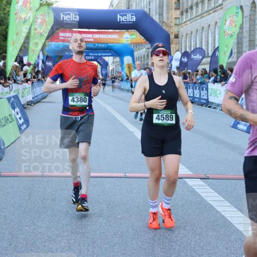 01.09.2024 - BARMER Alsterlauf Strokosch-Dieckow http://msf.ph/oto/6888345 01.09.2024 09:50:17 Ziel 2602, 2700, 3031, 3647, 4371, 4380, 4546, 4565, 4589, 4862, 4882, 5012, 5070, 5133, 5228, 8154, 8265 meine-sportfotos.de