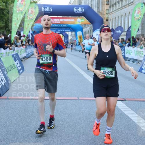 01.09.2024 - BARMER Alsterlauf Strokosch-Dieckow http://msf.ph/oto/6888347 01.09.2024 09:50:18 Ziel 2602, 2700, 3031, 3647, 4067, 4380, 4546, 4565, 4589, 4862, 4882, 4910, 5012, 5133, 5228, 8154, 8265 meine-sportfotos.de