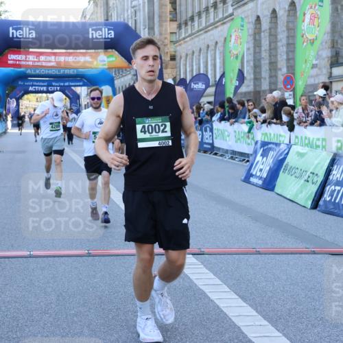 01.09.2024 - BARMER Alsterlauf Strokosch-Dieckow http://msf.ph/oto/6888393 01.09.2024 09:50:37 Ziel 2411, 2480, 2538, 2957, 3280, 3813, 3890, 4002, 4228, 4289, 4306, 4662, 5250, 5295, 8115 meine-sportfotos.de