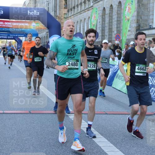 01.09.2024 - BARMER Alsterlauf Strokosch-Dieckow http://msf.ph/oto/6888403 01.09.2024 09:50:42 Ziel 2189, 2480, 2538, 2957, 3280, 3417, 3890, 4095, 4108, 4183, 4228, 4289, 4306, 4321, 4467, 4662, 4916, 5250, 8115 meine-sportfotos.de