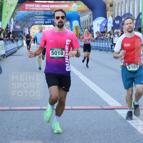 01.09.2024 - BARMER Alsterlauf Strokosch-Dieckow http://msf.ph/oto/6888443 01.09.2024 09:50:59 Ziel 2450, 2916, 2994, 3391, 3663, 4115, 5010, 5181, 5223, 5256, 5289, 8295 meine-sportfotos.de