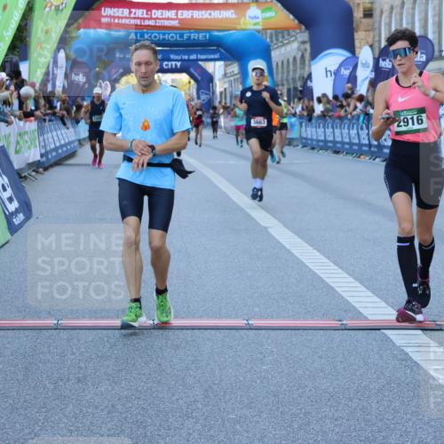 01.09.2024 - BARMER Alsterlauf Strokosch-Dieckow http://msf.ph/oto/6888449 01.09.2024 09:51:02 Ziel 2450, 2916, 2994, 3391, 3663, 5256, 5289, 8295 meine-sportfotos.de