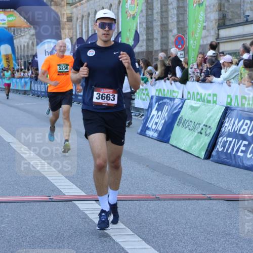 01.09.2024 - BARMER Alsterlauf Strokosch-Dieckow http://msf.ph/oto/6888459 01.09.2024 09:51:05 Ziel 2450, 2994, 3391, 3663, 4100, 5129, 5134, 5256, 5289 meine-sportfotos.de