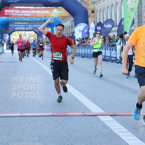 01.09.2024 - BARMER Alsterlauf Strokosch-Dieckow http://msf.ph/oto/6888463 01.09.2024 09:51:07 Ziel 2450, 2650, 2994, 3391, 3663, 4100, 4678, 4780, 5129, 5134, 5256, 5272 meine-sportfotos.de