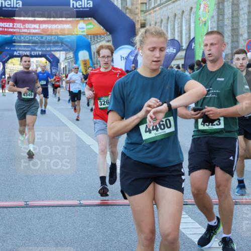 01.09.2024 - BARMER Alsterlauf Strokosch-Dieckow http://msf.ph/oto/6888510 01.09.2024 09:51:29 Ziel 2595, 3106, 3260, 3471, 3730, 4211, 4349, 4460, 4523, 4542, 4640, 4650, 4883, 5102, 5152, 8008, 8064, 8248, 8255 meine-sportfotos.de