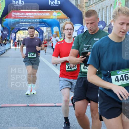 01.09.2024 - BARMER Alsterlauf Strokosch-Dieckow http://msf.ph/oto/6888513 01.09.2024 09:51:30 Ziel 2595, 3106, 3260, 3471, 3730, 4211, 4349, 4460, 4523, 4542, 4640, 4650, 4883, 5245, 8008, 8248, 8255 meine-sportfotos.de