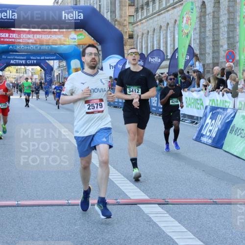 01.09.2024 - BARMER Alsterlauf Strokosch-Dieckow http://msf.ph/oto/6888543 01.09.2024 09:51:44 Ziel 2306, 2579, 2717, 3392, 3412, 4246, 4872, 5087, 5139 meine-sportfotos.de