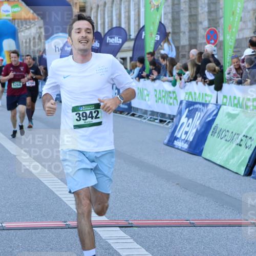 01.09.2024 - BARMER Alsterlauf Strokosch-Dieckow http://msf.ph/oto/6888595 01.09.2024 09:52:05 Ziel 2070, 3397, 3430, 3942, 4343, 4536, 4649, 4700, 5268, 5277, 8322 meine-sportfotos.de