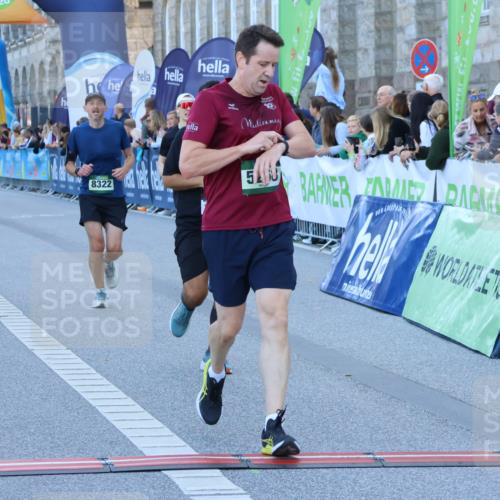 01.09.2024 - BARMER Alsterlauf Strokosch-Dieckow http://msf.ph/oto/6888603 01.09.2024 09:52:09 Ziel 2070, 2334, 3130, 3253, 3397, 3430, 3496, 4058, 4343, 4536, 4649, 4700, 5184, 5268, 8322 meine-sportfotos.de