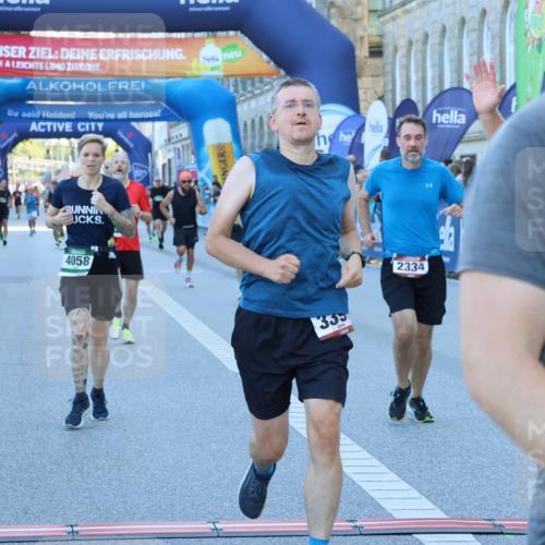 01.09.2024 - BARMER Alsterlauf Strokosch-Dieckow http://msf.ph/oto/6888626 01.09.2024 09:52:15 Ziel 2070, 2082, 2334, 3130, 3253, 3306, 3397, 3496, 3595, 3690, 3691, 4058, 4649, 4773, 4942, 5184 meine-sportfotos.de