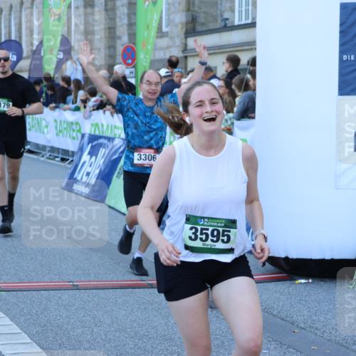 01.09.2024 - BARMER Alsterlauf Strokosch-Dieckow http://msf.ph/oto/6888647 01.09.2024 09:52:25 Ziel 2188, 2429, 3037, 3306, 3595, 3690, 3720, 4179, 4369, 4758, 4773, 4864, 5086 meine-sportfotos.de