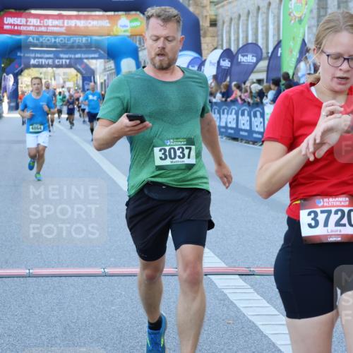 01.09.2024 - BARMER Alsterlauf Strokosch-Dieckow http://msf.ph/oto/6888667 01.09.2024 09:52:31 Ziel 2188, 2429, 3037, 3235, 3720, 4200, 4369, 4864, 4933, 5086, 5236, 8095, 8098, 8269 meine-sportfotos.de