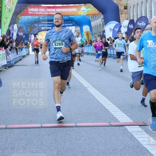 01.09.2024 - BARMER Alsterlauf Strokosch-Dieckow http://msf.ph/oto/6888688 01.09.2024 09:52:38 Ziel 2036, 2453, 3235, 3377, 3716, 3858, 4077, 4200, 4203, 4658, 4933, 5236, 8095, 8098, 8269 meine-sportfotos.de