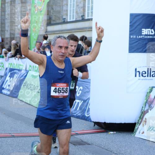 01.09.2024 - BARMER Alsterlauf Strokosch-Dieckow http://msf.ph/oto/6888702 01.09.2024 09:52:45 Ziel 2036, 2291, 2295, 2353, 2453, 2712, 2862, 3377, 3526, 3716, 3858, 4077, 4203, 4330, 4658, 5074, 5240, 8021 meine-sportfotos.de