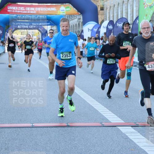 01.09.2024 - BARMER Alsterlauf Strokosch-Dieckow http://msf.ph/oto/6888711 01.09.2024 09:52:49 Ziel 2291, 2295, 2310, 2353, 2712, 2862, 2931, 3325, 3377, 3526, 4203, 4330, 5074, 5240, 8021, 8161 meine-sportfotos.de