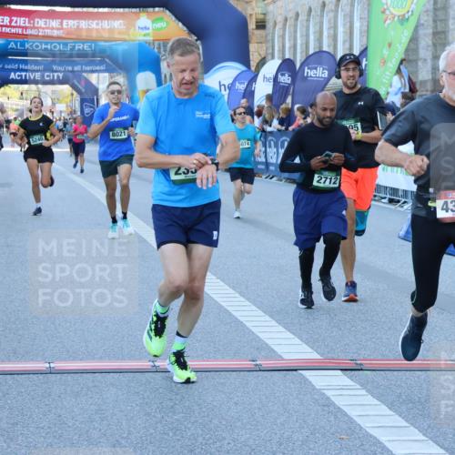 01.09.2024 - BARMER Alsterlauf Strokosch-Dieckow http://msf.ph/oto/6888714 01.09.2024 09:52:50 Ziel 2291, 2295, 2310, 2353, 2712, 2862, 2931, 3325, 3377, 3526, 4330, 5074, 5240, 8021, 8161 meine-sportfotos.de