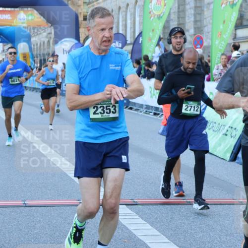 01.09.2024 - BARMER Alsterlauf Strokosch-Dieckow http://msf.ph/oto/6888719 01.09.2024 09:52:50 Ziel 2291, 2295, 2310, 2353, 2712, 2862, 2931, 3325, 3377, 3526, 4330, 5074, 5240, 8021, 8161 meine-sportfotos.de