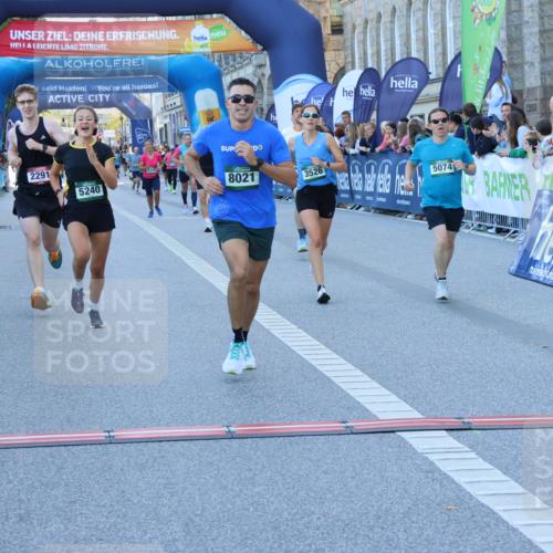 01.09.2024 - BARMER Alsterlauf Strokosch-Dieckow http://msf.ph/oto/6888721 01.09.2024 09:52:51 Ziel 2291, 2295, 2310, 2353, 2712, 2862, 2931, 3325, 3526, 4330, 5074, 5240, 8021, 8161 meine-sportfotos.de