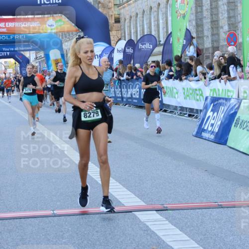 01.09.2024 - BARMER Alsterlauf Strokosch-Dieckow http://msf.ph/oto/6888761 01.09.2024 09:53:07 Ziel 2200, 2436, 2437, 2742, 2953, 3355, 3476, 3570, 3735, 4258, 4562, 4629, 5051, 5068, 8258, 8268, 8279 meine-sportfotos.de