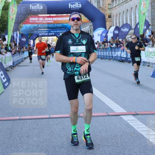 01.09.2024 - BARMER Alsterlauf Strokosch-Dieckow http://msf.ph/oto/6888792 01.09.2024 09:53:19 Ziel 2084, 2200, 2436, 2437, 2484, 2836, 2968, 3369, 3370, 3379, 3656, 3791, 3798, 4097, 4129, 4512, 4637, 4686, 4891, 8108, 8151, 8268 meine-sportfotos.de