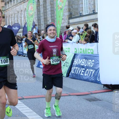 01.09.2024 - BARMER Alsterlauf Strokosch-Dieckow http://msf.ph/oto/6888815 01.09.2024 09:53:26 Ziel 2084, 2484, 2836, 3216, 3369, 3370, 3379, 3656, 3791, 3798, 3838, 4124, 4129, 4436, 4591, 4592, 4686, 4789, 4891, 4995, 8108, 8122 meine-sportfotos.de